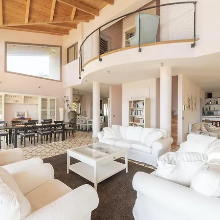 Spacious With Sea View In + Private Pool