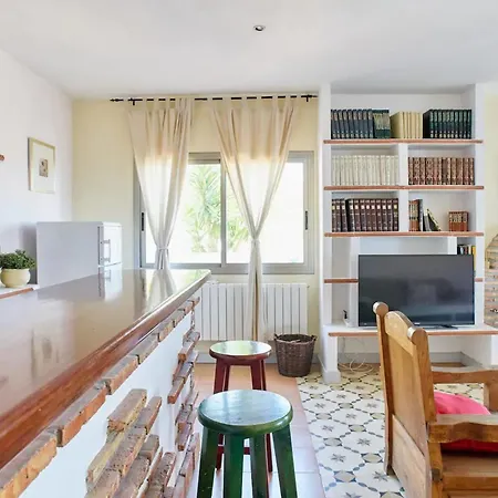 Villa Spacious With Sea View In + Private Pool